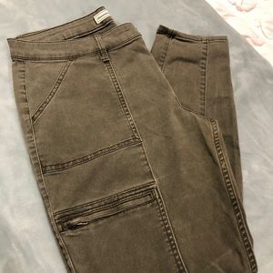 Low Rise Abercrombie army green Jeans